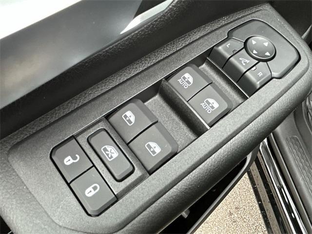 new 2025 Ram 1500 car, priced at $47,250