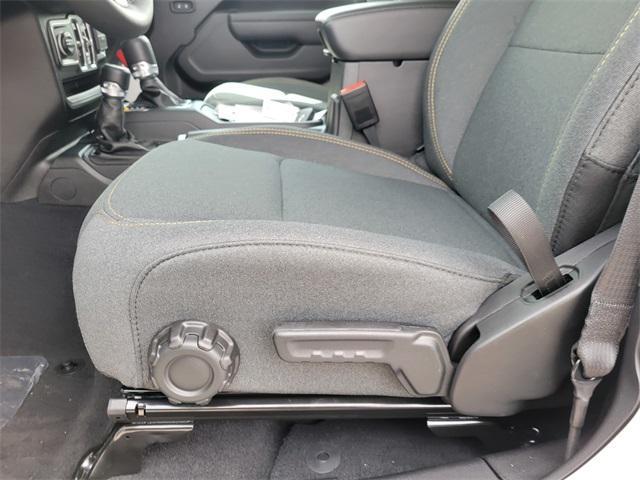 new 2025 Jeep Gladiator car, priced at $44,334