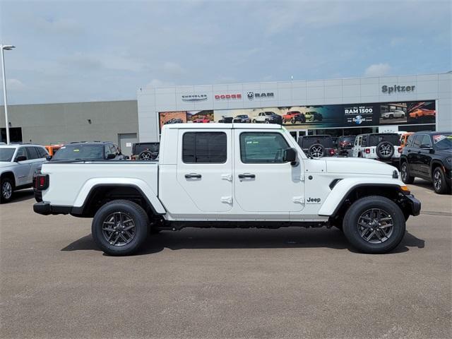 new 2025 Jeep Gladiator car, priced at $44,334
