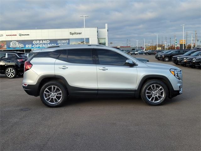 used 2022 GMC Terrain car, priced at $25,111