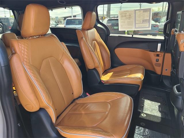 used 2021 Chrysler Pacifica car, priced at $35,931