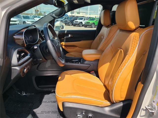 used 2021 Chrysler Pacifica car, priced at $35,931