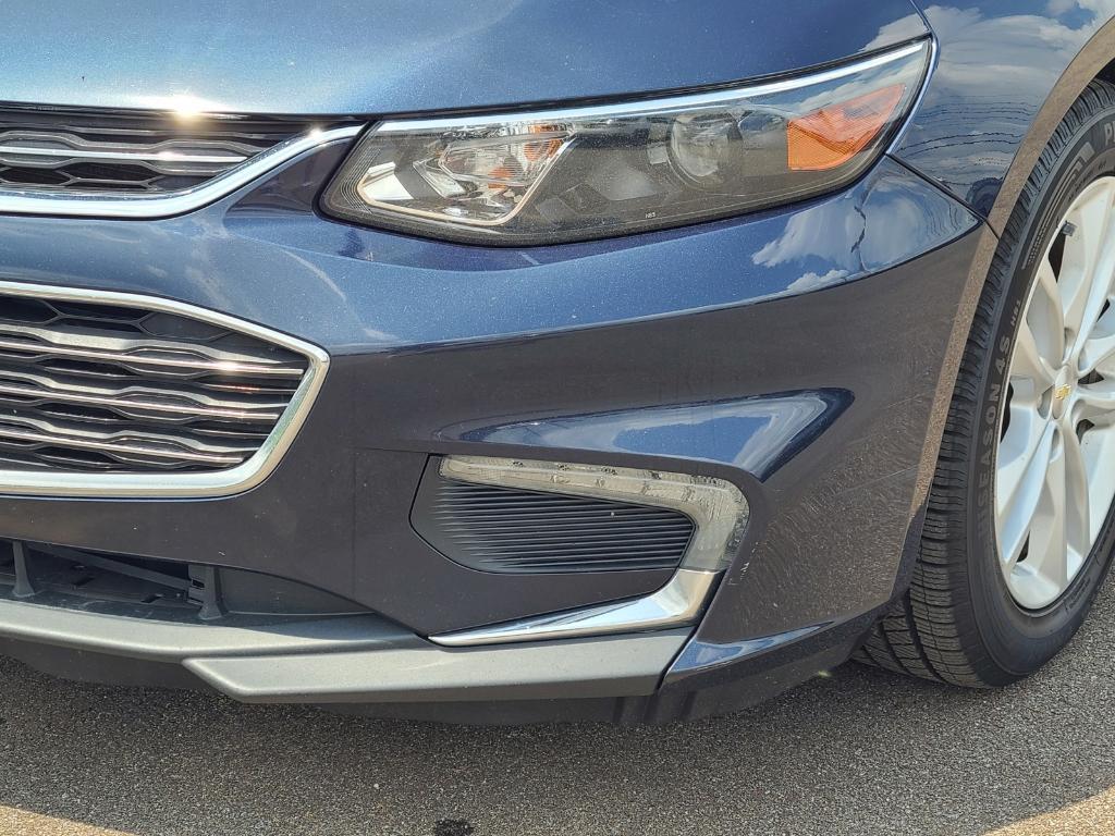 used 2018 Chevrolet Malibu car, priced at $12,932