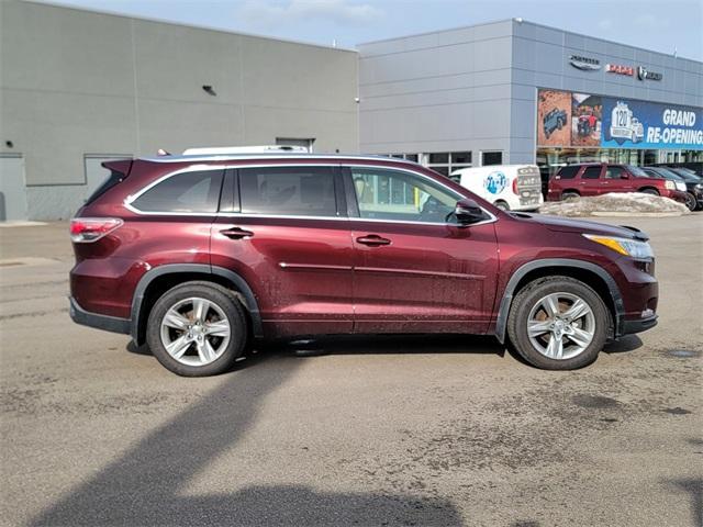 used 2014 Toyota Highlander car, priced at $20,111