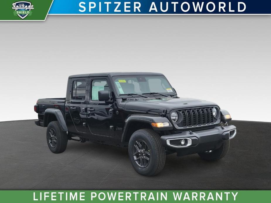 new 2024 Jeep Gladiator car, priced at $41,936