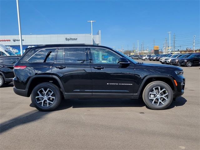 new 2024 Jeep Grand Cherokee car, priced at $41,134