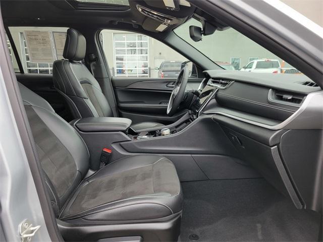 used 2023 Jeep Grand Cherokee car, priced at $37,674