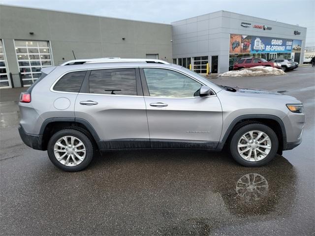 used 2019 Jeep Cherokee car, priced at $15,222