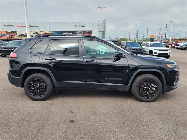 used 2023 Jeep Cherokee car, priced at $22,888