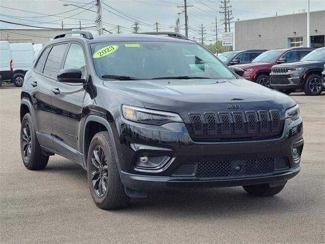 used 2023 Jeep Cherokee car, priced at $22,888