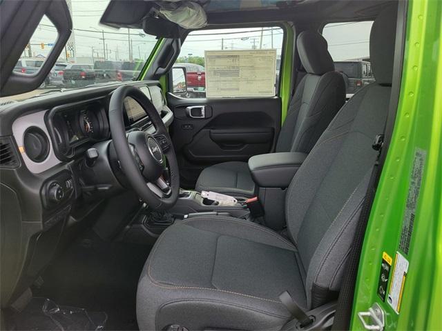 new 2025 Jeep Gladiator car, priced at $45,574