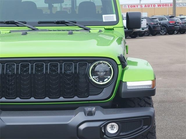 new 2025 Jeep Gladiator car, priced at $45,574