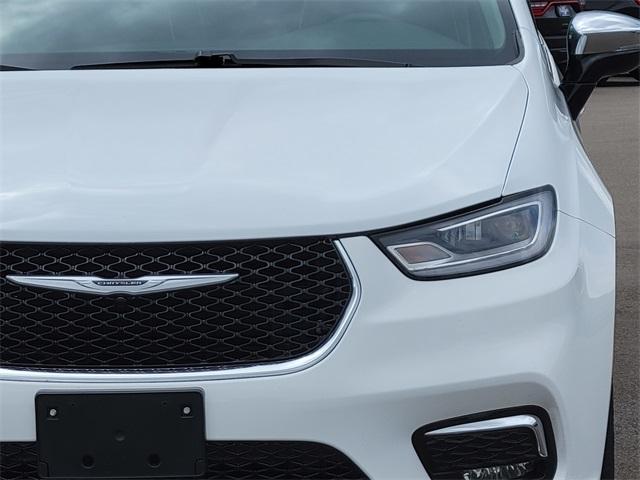 used 2023 Chrysler Pacifica car, priced at $29,888