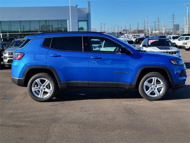 new 2024 Jeep Compass car, priced at $28,582