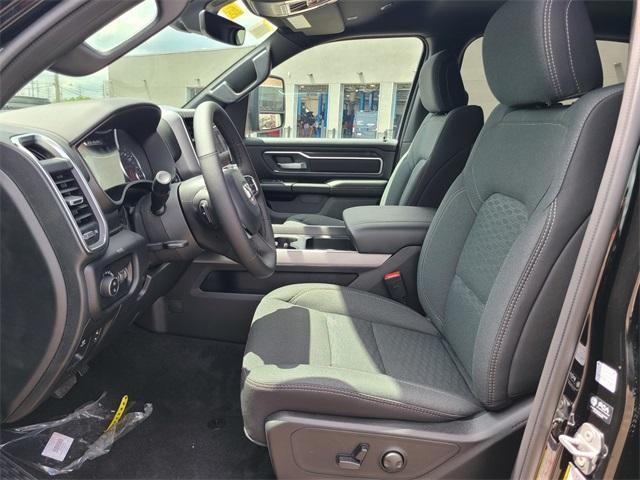new 2025 Ram 1500 car, priced at $52,402