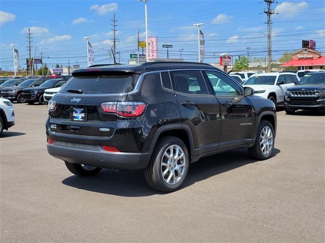 new 2024 Jeep Compass car, priced at $30,476