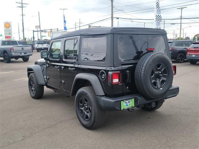 used 2021 Jeep Wrangler Unlimited car, priced at $29,111