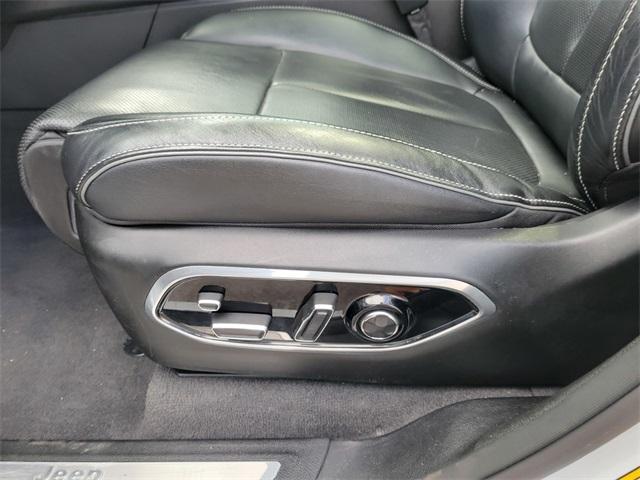 used 2022 Jeep Grand Cherokee car, priced at $35,043