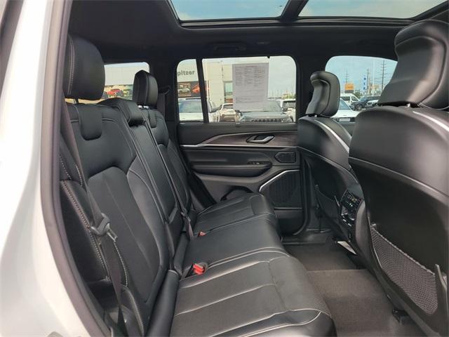 used 2022 Jeep Grand Cherokee car, priced at $35,043