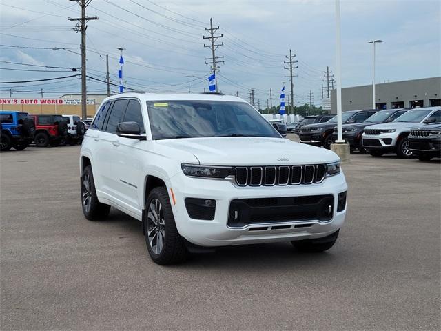 used 2022 Jeep Grand Cherokee car, priced at $35,043