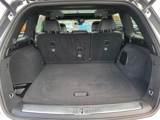 used 2022 Jeep Grand Cherokee car, priced at $35,043