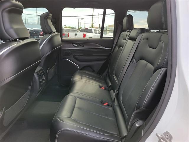 used 2022 Jeep Grand Cherokee car, priced at $35,043