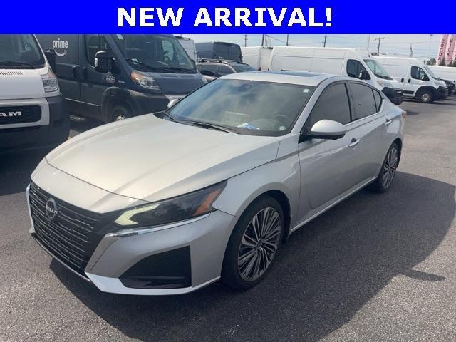 used 2023 Nissan Altima car, priced at $26,444