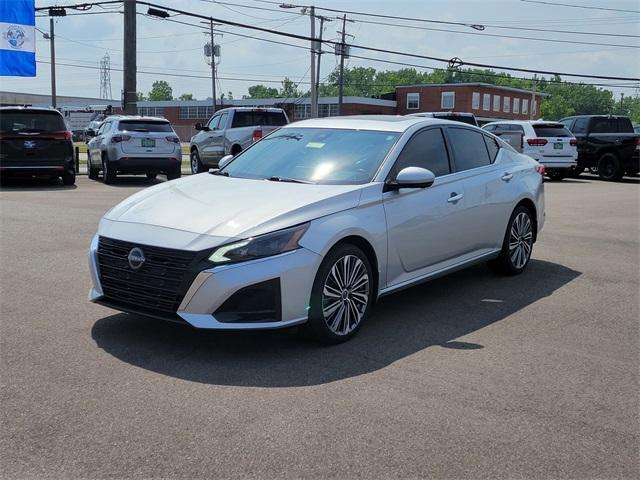 used 2023 Nissan Altima car, priced at $26,444
