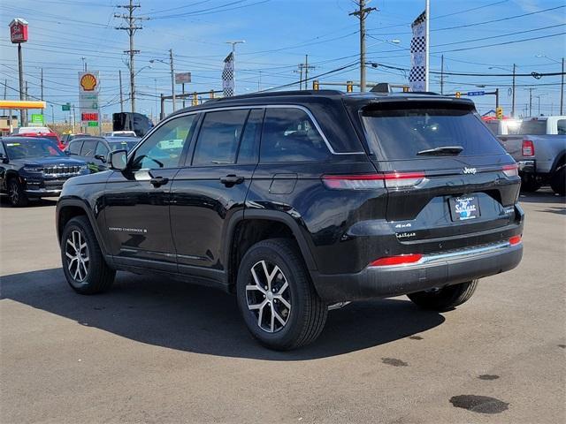 new 2024 Jeep Grand Cherokee L car, priced at $47,606