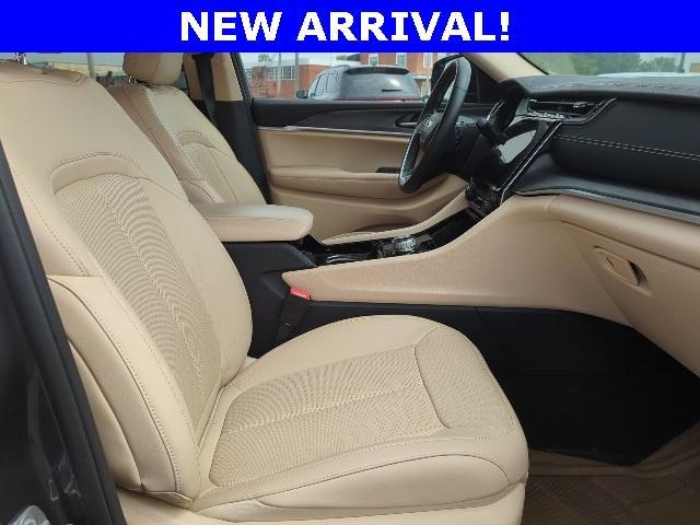 used 2022 Jeep Grand Cherokee L car, priced at $35,555