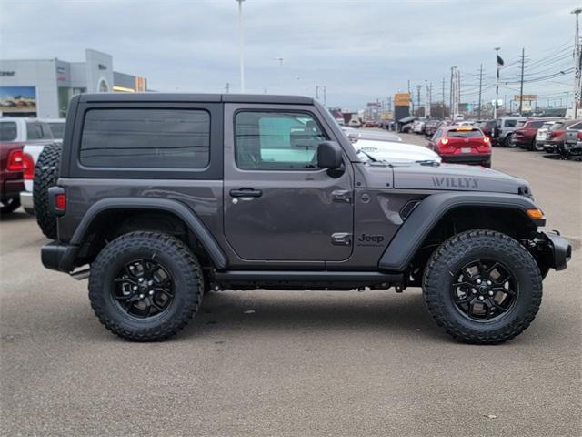 new 2025 Jeep Wrangler car, priced at $43,679