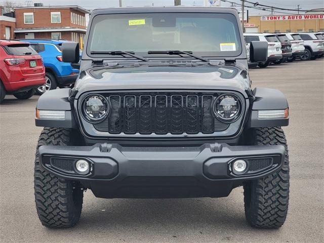 new 2025 Jeep Wrangler car, priced at $43,679