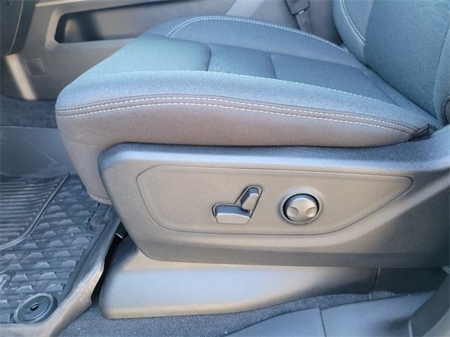 new 2025 Ram 1500 car, priced at $45,838