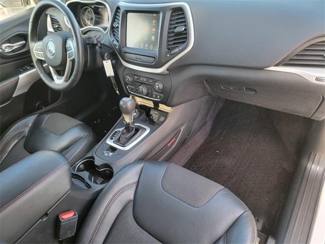 used 2017 Jeep Cherokee car, priced at $19,059