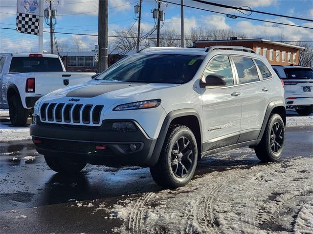 used 2017 Jeep Cherokee car, priced at $19,059