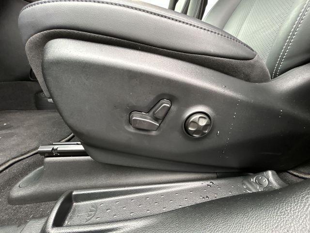 new 2025 Chrysler Pacifica car, priced at $38,840