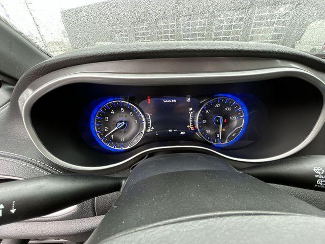 new 2025 Chrysler Pacifica car, priced at $38,840