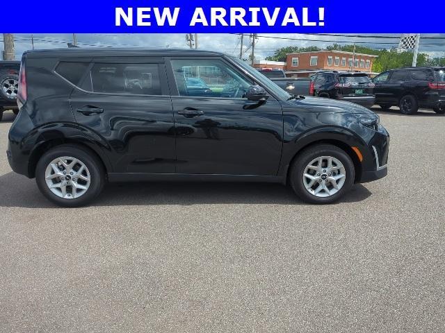used 2023 Kia Soul car, priced at $19,857