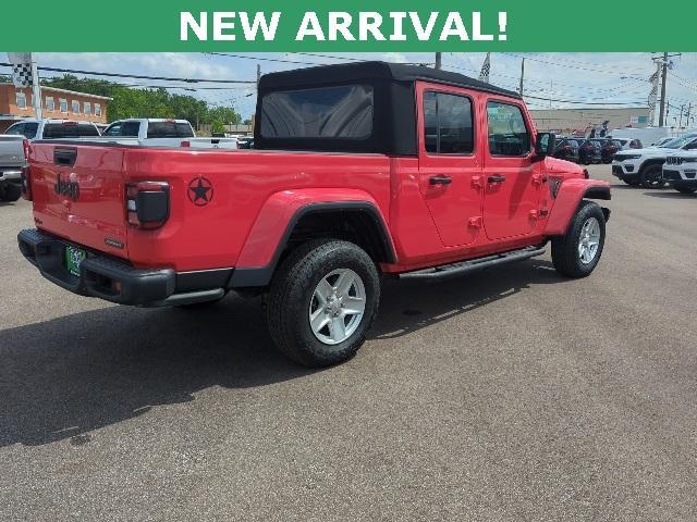 used 2021 Jeep Gladiator car, priced at $31,111