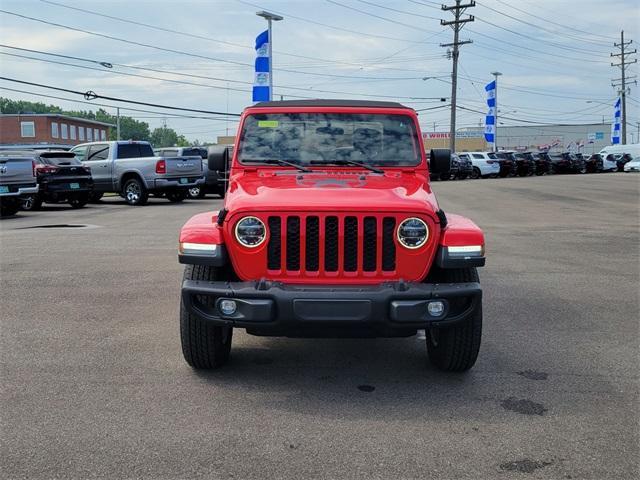 used 2021 Jeep Gladiator car, priced at $27,444
