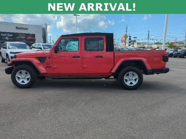 used 2021 Jeep Gladiator car, priced at $31,111