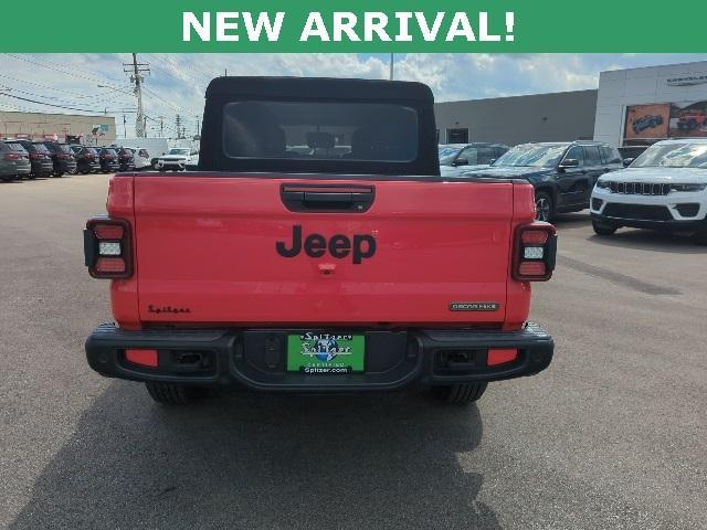 used 2021 Jeep Gladiator car, priced at $31,111