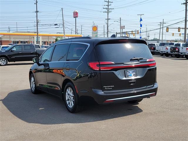 used 2022 Chrysler Pacifica car, priced at $21,777