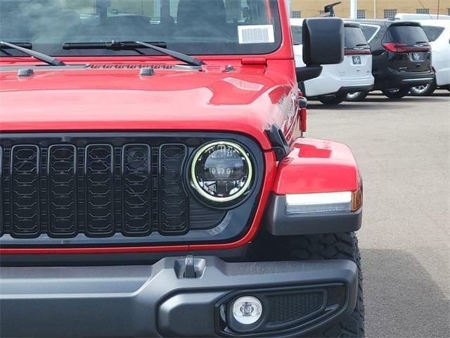 new 2025 Jeep Gladiator car, priced at $45,074