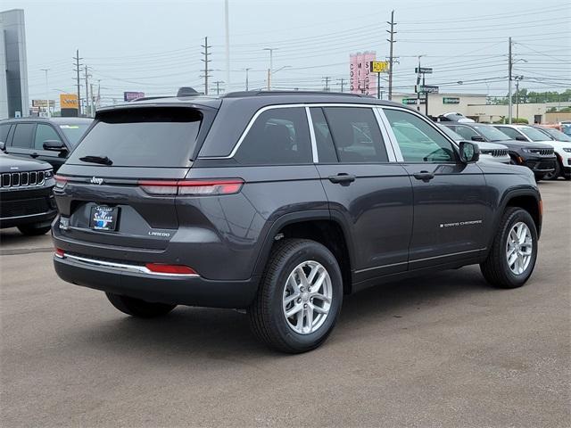 new 2025 Jeep Grand Cherokee car, priced at $40,383
