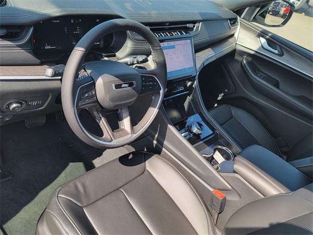 new 2025 Jeep Grand Cherokee car, priced at $47,476
