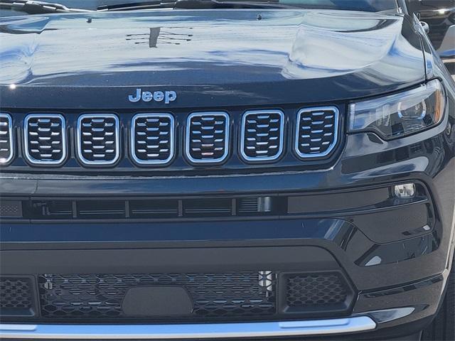 new 2025 Jeep Compass car, priced at $38,805