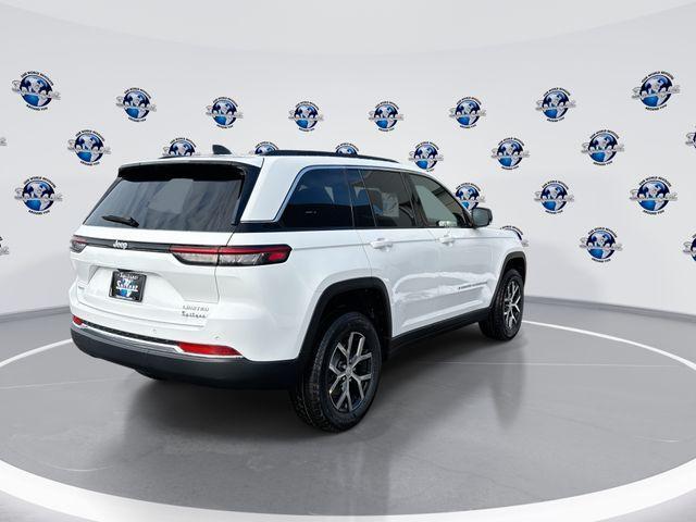 new 2025 Jeep Grand Cherokee car, priced at $46,165