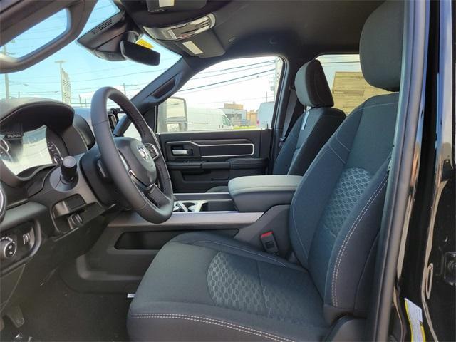 new 2025 Ram 2500 car, priced at $61,670