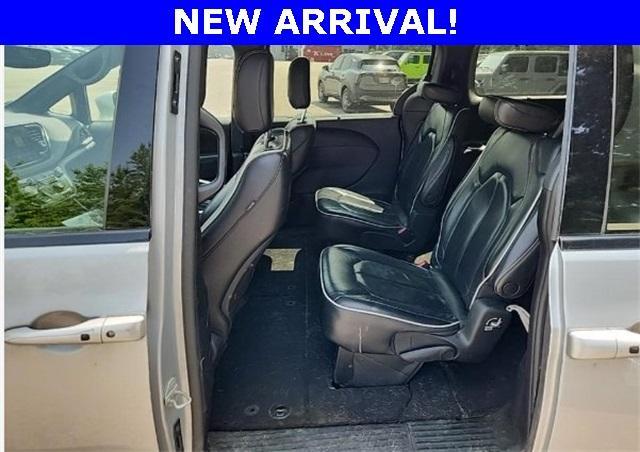 used 2022 Chrysler Pacifica car, priced at $27,908